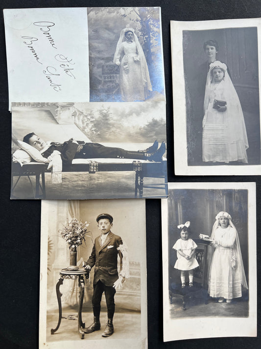 5 Unusual 1930s French First Communion Photos.