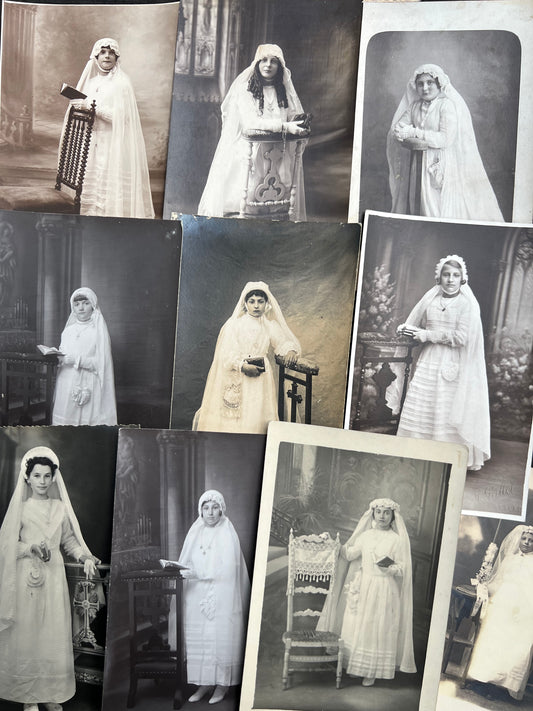 10 Photos of 1930s/40s Young Girls French First Communion