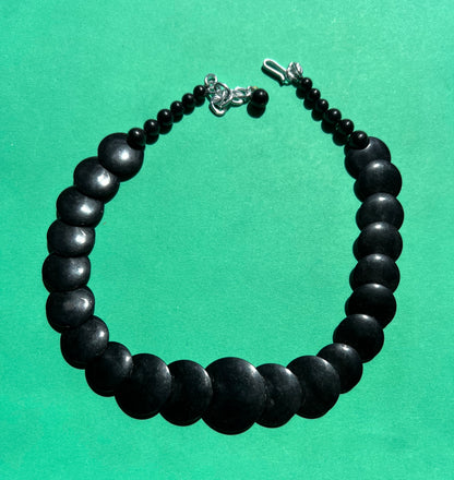 Interesting Vintage Black Overlapping Circles Necklace