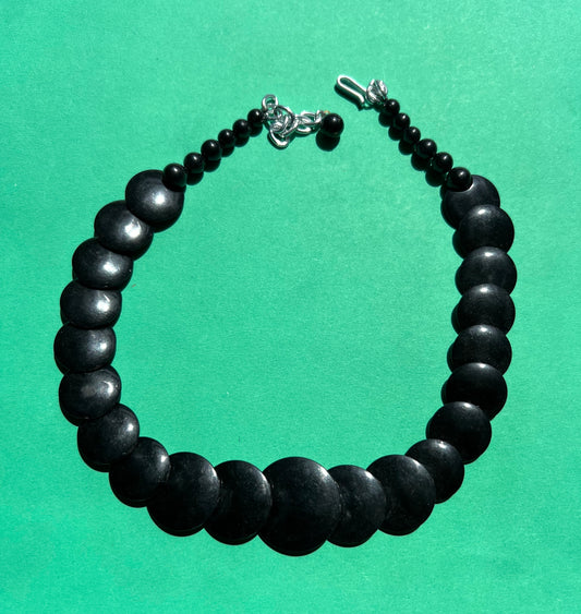 Interesting Vintage Black Overlapping Circles Necklace