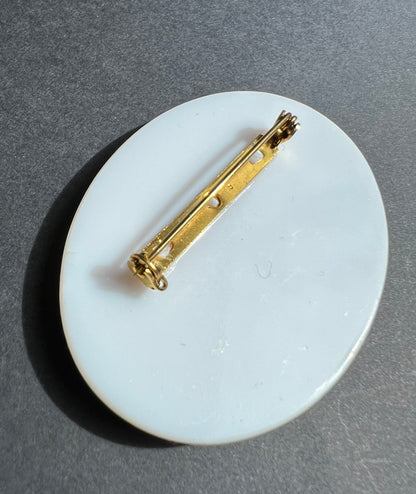 Big Gloriously Summery 1970s Brooch