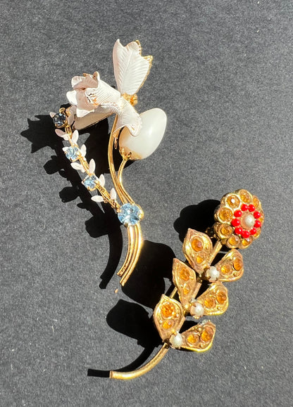 6 Vintage Brooches with some wear or a bit grubby