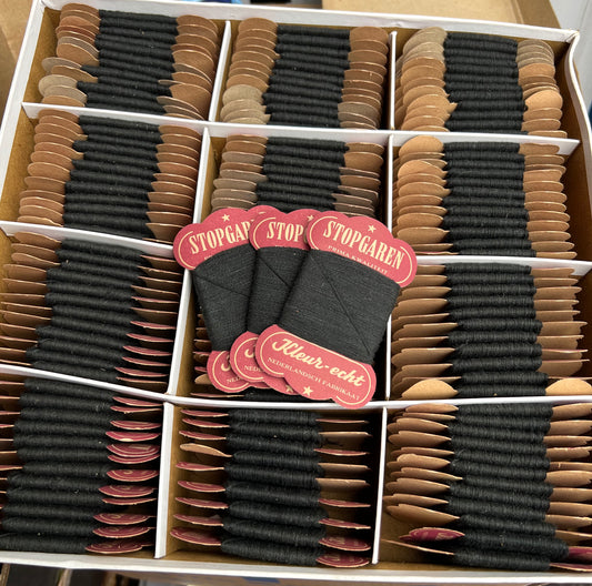 Wholesale Box of 144 cards Vintage Dutch Black Cotton Darning Thread