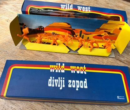 1970s Slovenian MEHANOTEHNIKA Wild West Boxed Cowboys or Indians Unused Old Shop Stock