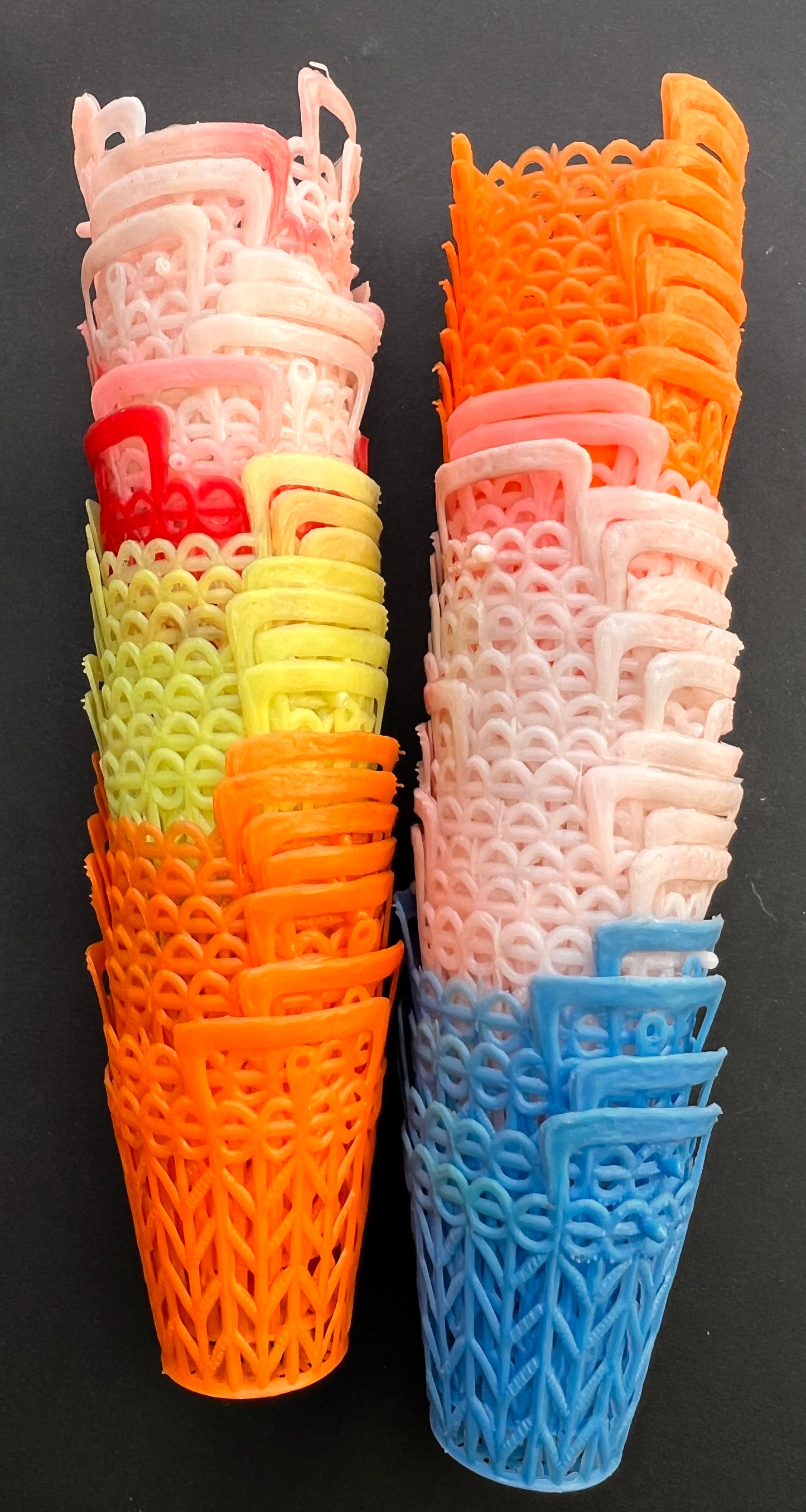 50 Grubby 5.5cm Tall Vintage Plastic Baskets