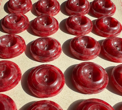24 Red + Maroon Marbled Italian 2.2cm Buttons