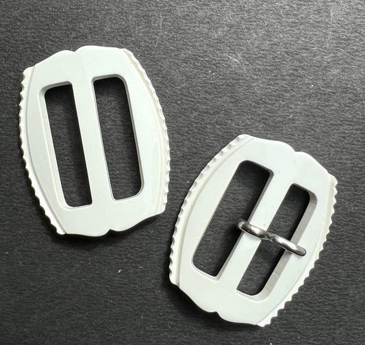 1940s White 4.5cm Buckle...with Attitude.