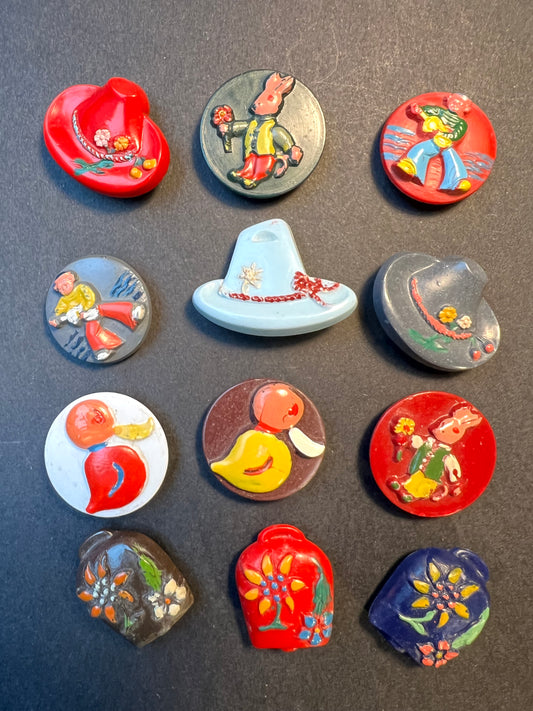 12 Novelty Vintage Buttons