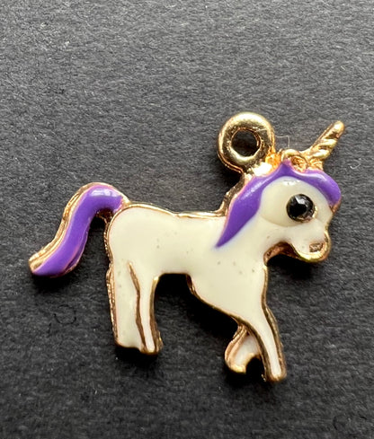 Little Enamel 1.7cm Unicorn Charms