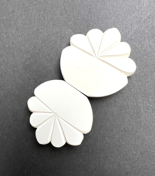 Lovely White 1930s Deco 2 Part 8.5cm Belt Buckle for up to 2.7cm Belts