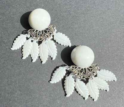 Sweet Little Vintage Clip-On White Feather Earrings