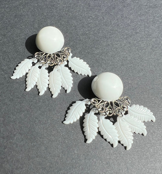 Sweet Little Vintage Clip-On White Feather Earrings