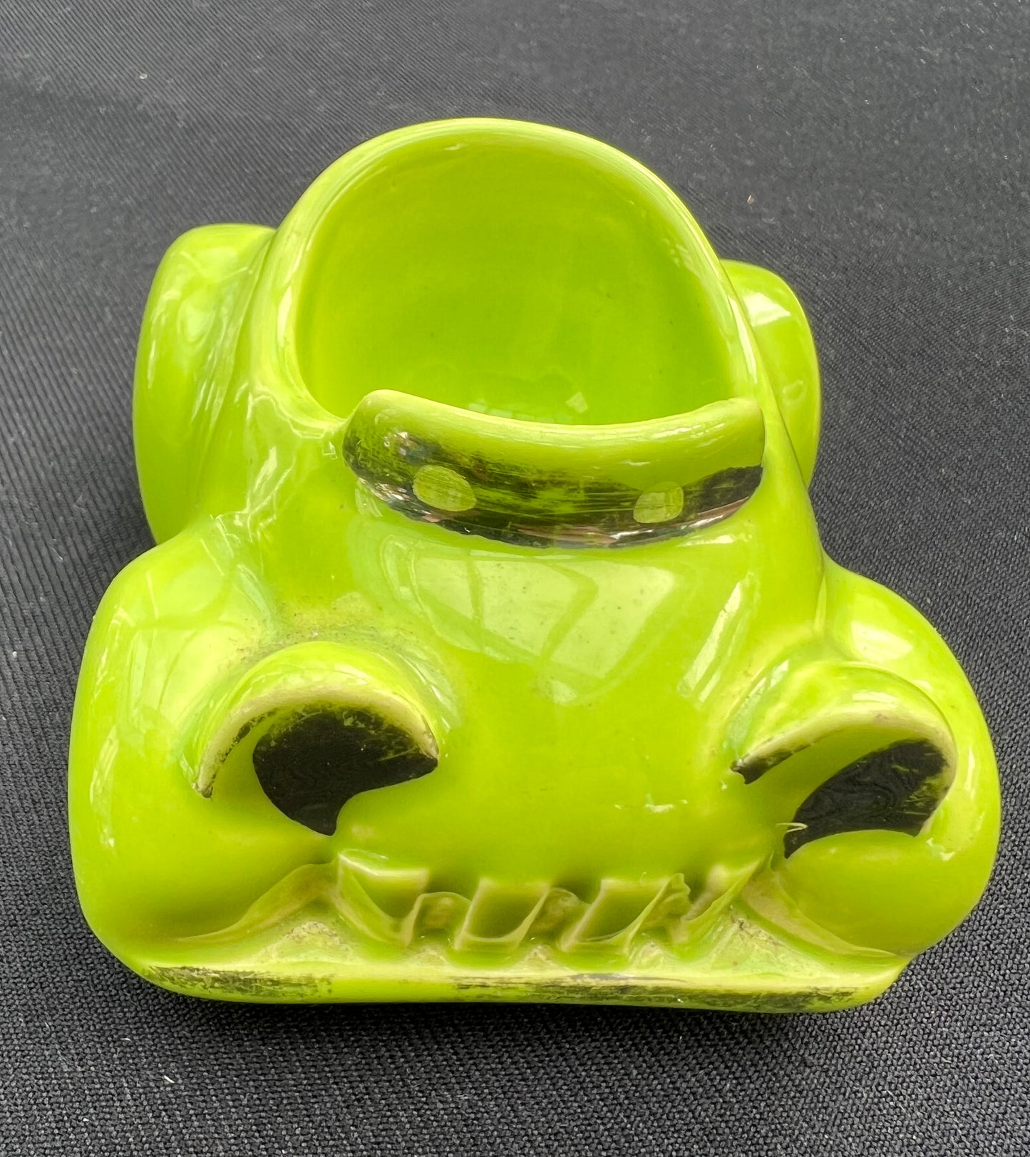 Vintage Ceramic HONITON Bright Green Car Egg Cup