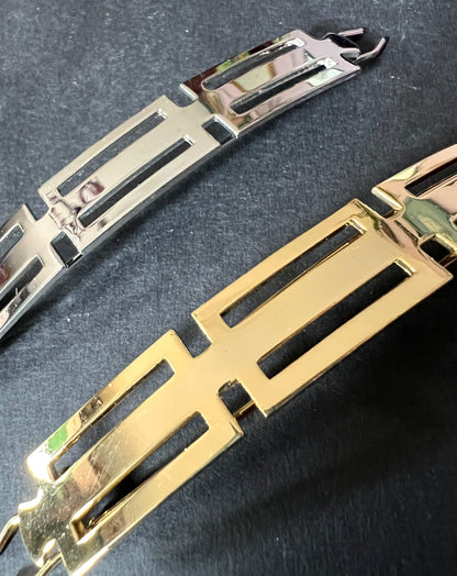 Mid Century Geometric Chrome Effective Hair Clips