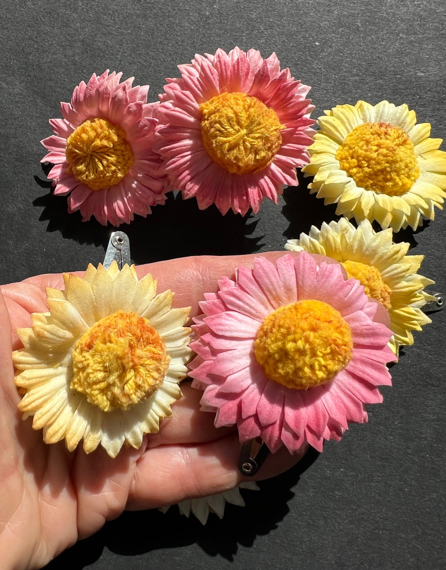 6 Lovely Happy Big Vintage Flower Hair Clips