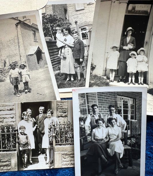 14 Old Photos 1920s - 50s of people Outside Their Houses.(E31)