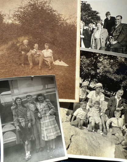 15 Old Photos 1920s - 50s of People on Days Out (E33)