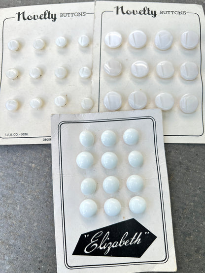 11 Sheets of Vintage Glass, Lucite and Bakelite Buttons (L)
