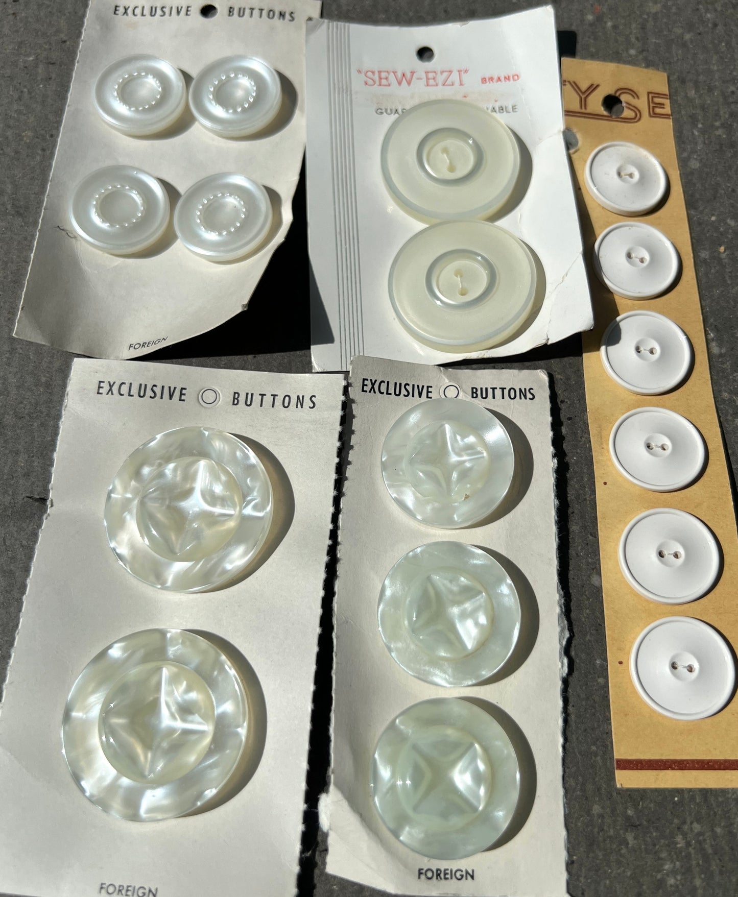 10 Sheets of Vintage Glass and Lucite Buttons (Q)