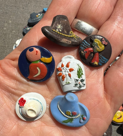 100 Vintage Novelty Buttons (Slight paint wear)
