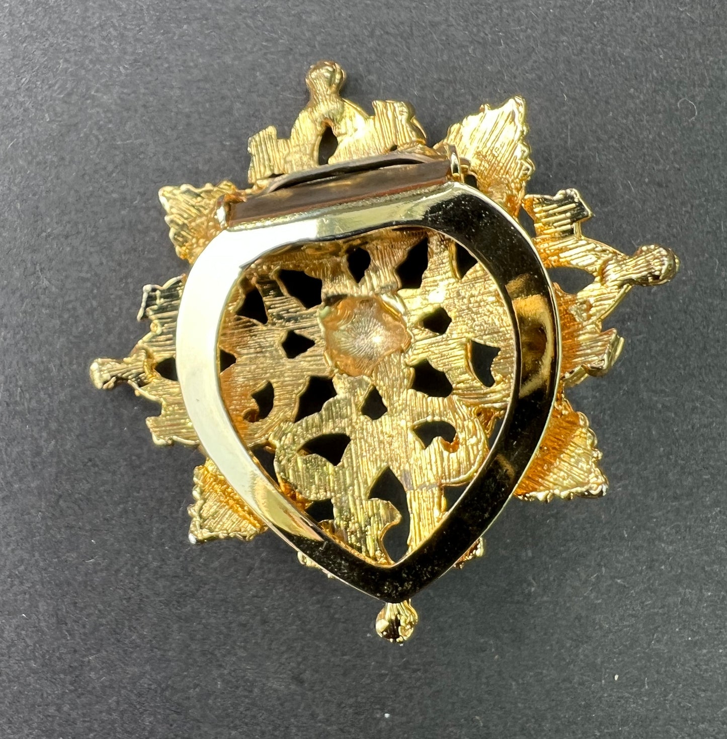 Wonderfully Ornate Vintage Scarf Clip