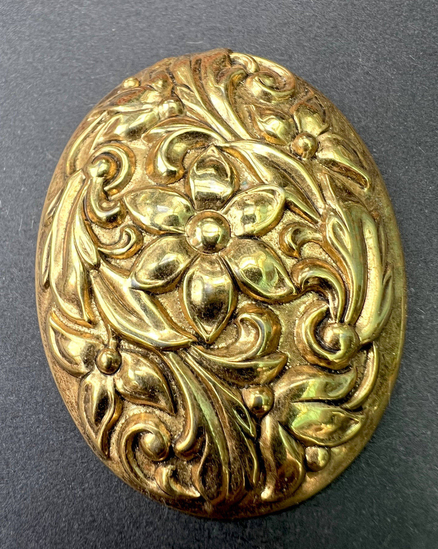 Big Gold Floral Vintage Scarf Clip