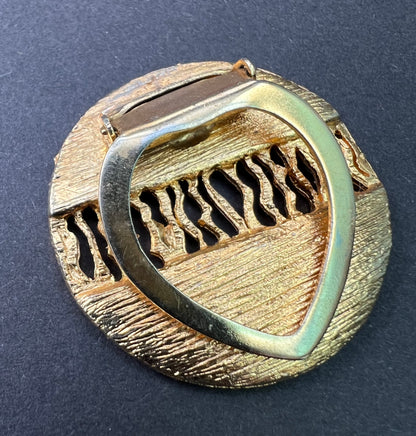 Very 1960s Textured Golden Scarf Clip