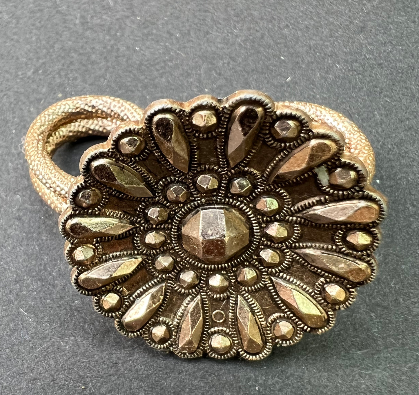 Bronze Tone Vintage Scarf Clip