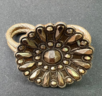 Bronze Tone Vintage Scarf Clip