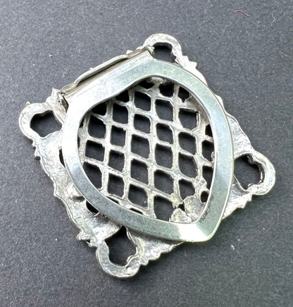 Unusual Square Silver Tone Vintage Scarf Clip