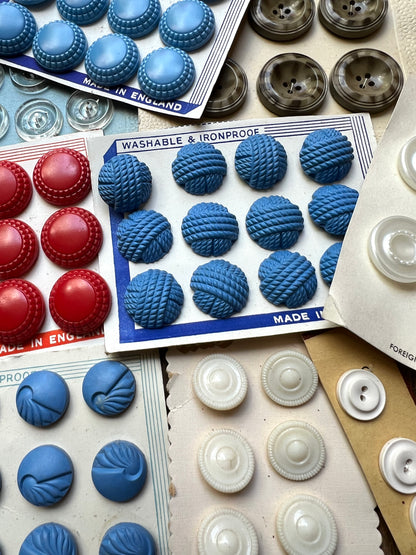 15 Sheets of Vintage Glass, Bakelite and Lucite Multi Coloured Buttons (S)