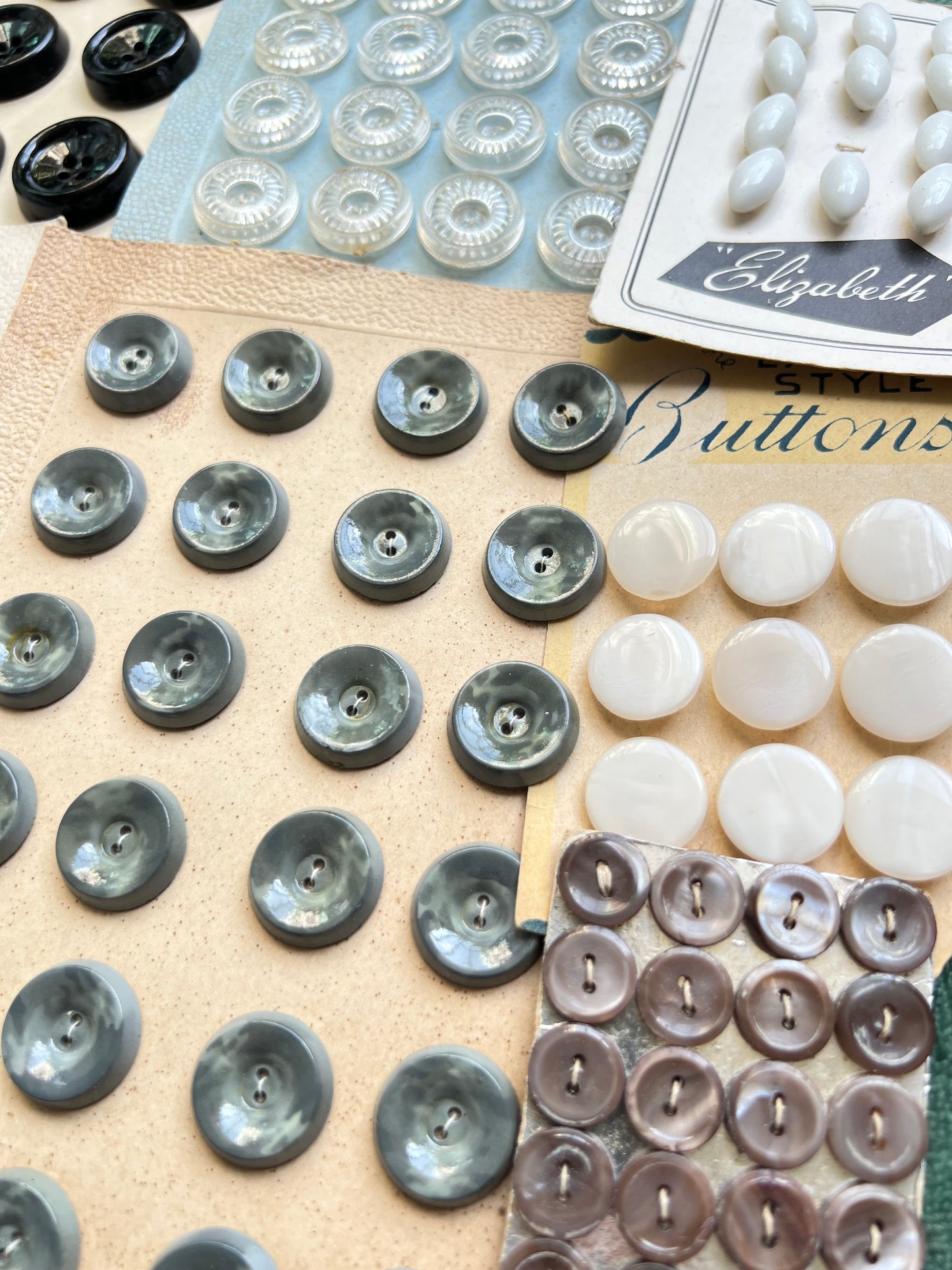 16 Sheets of Vintage Glass, Mirrored, Mother of Pearl and Lucite Buttons (X)