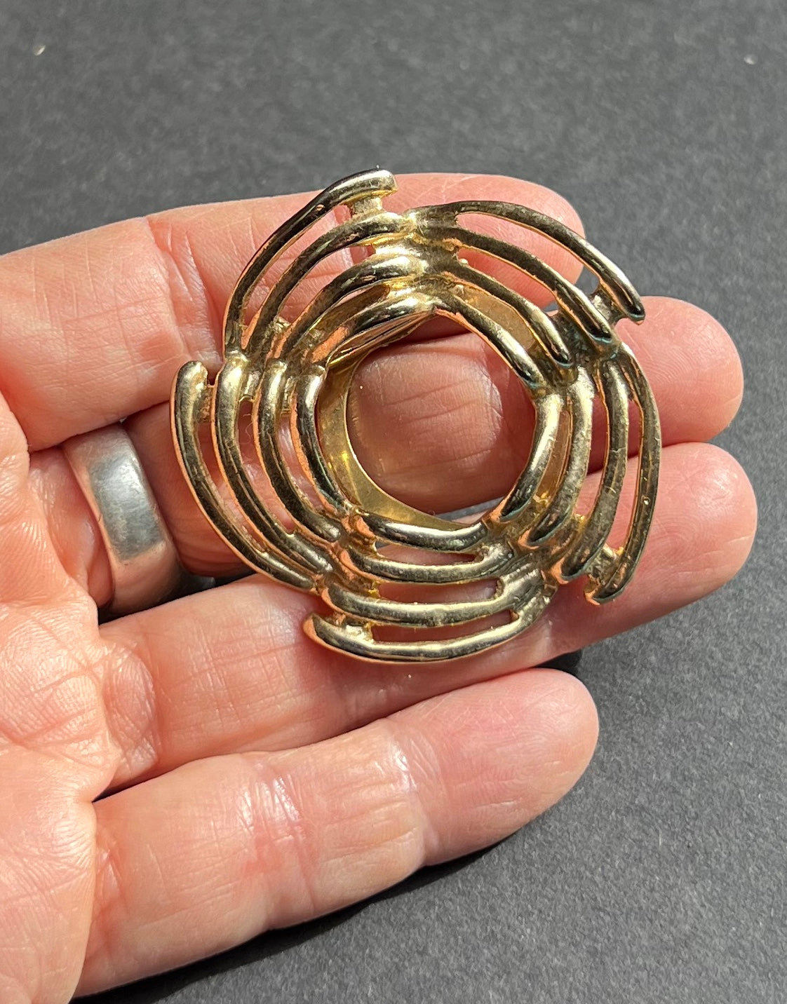 Golden Swirl Mid Century Scarf Clip