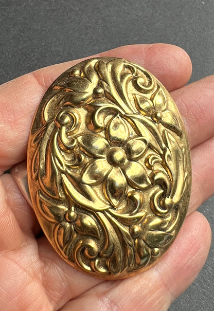 Big Gold Floral Vintage Scarf Clip