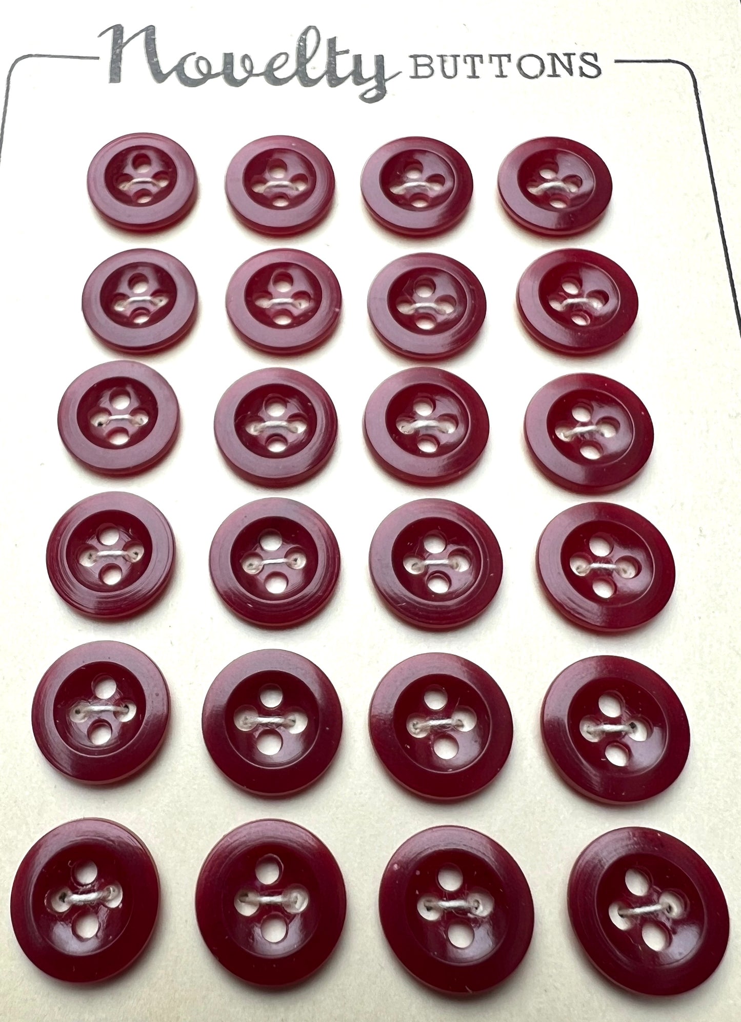 24 Vintage 1940s British 1cm or 1.3cm Shiny Maroon Buttons
