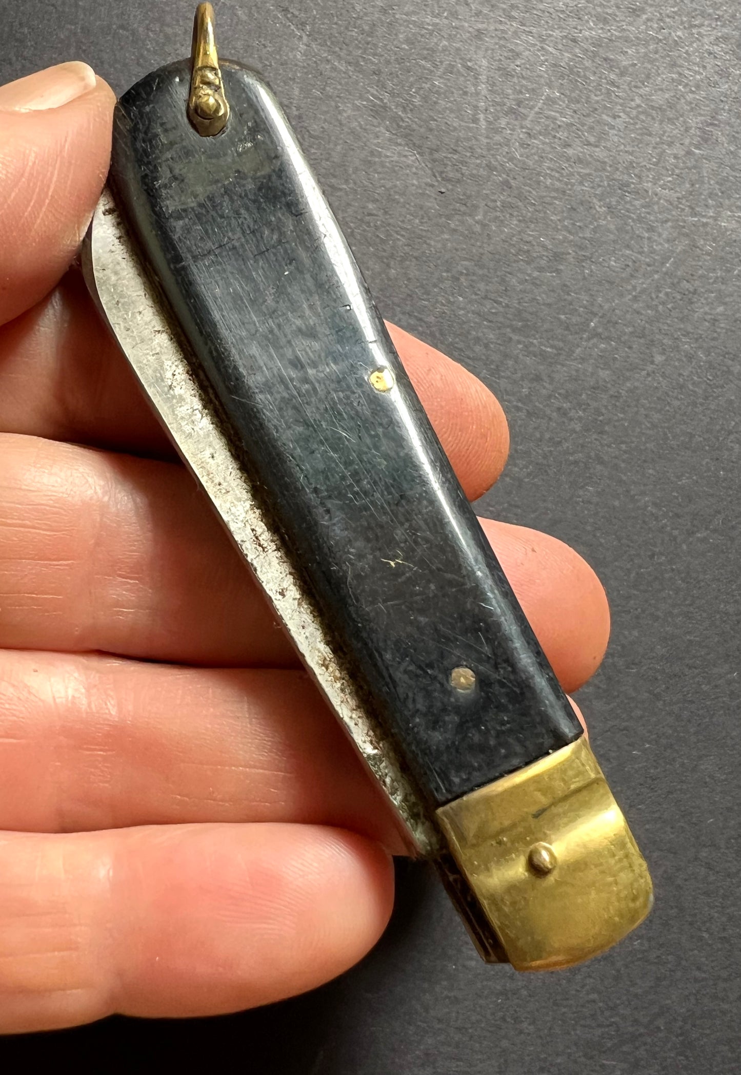 Very Satisfying Vintage Penknife.