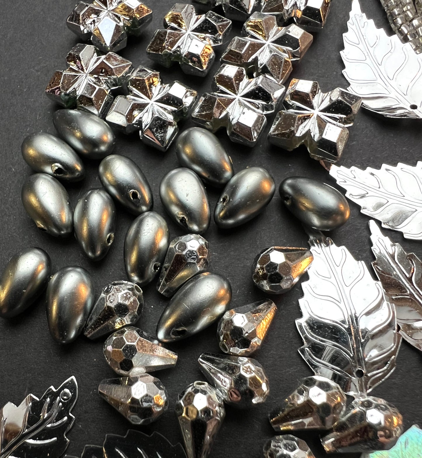 Silver Vintage Craft Pack Incl. Vintage Swarovski Glass Beads, Leaf Sequins and Cabochons