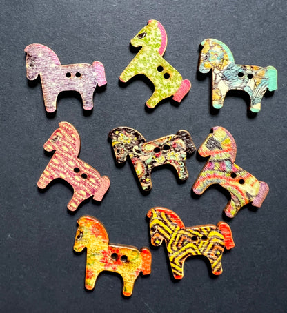 8 Wooden Horse Buttons Set 8