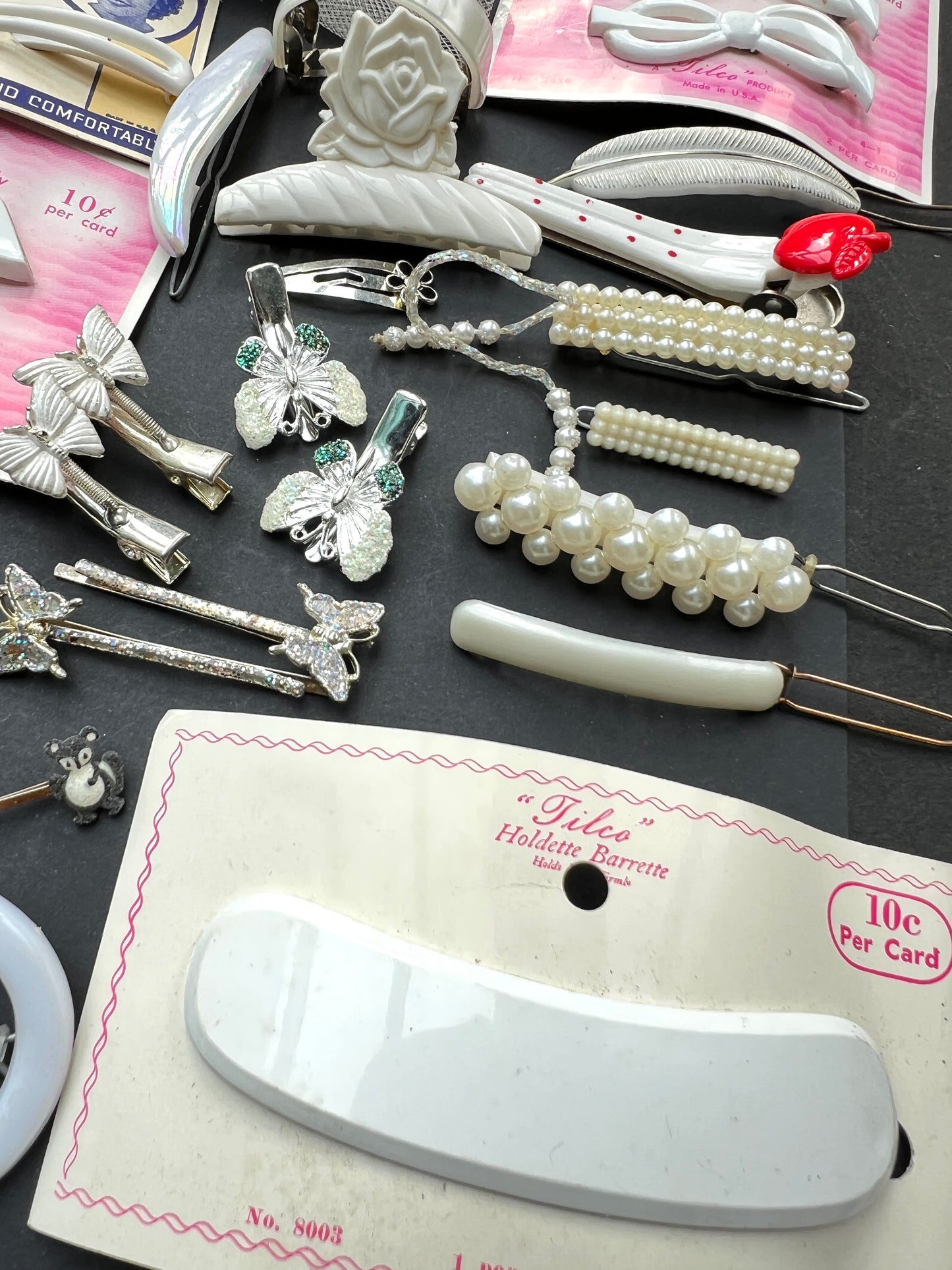 28 White Vintage Hair Clips