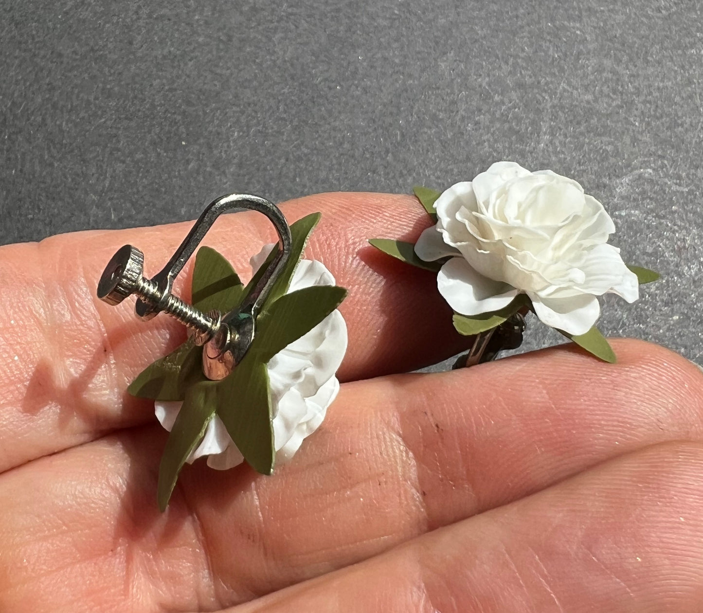 Little White Flower Celluloid Vintage Screw Clip Earrings