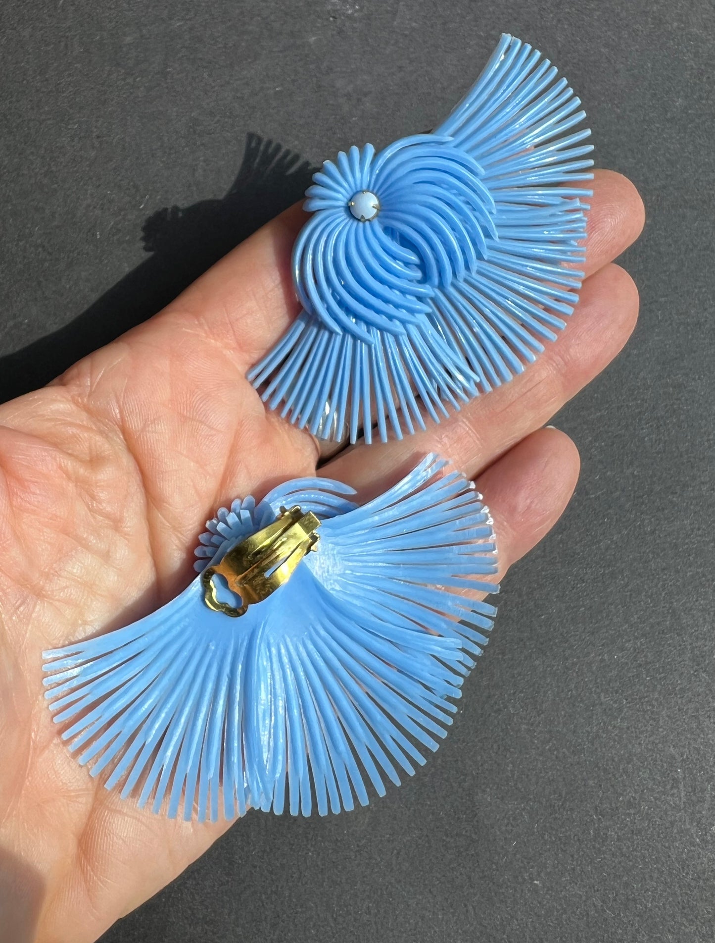 Exotic Blue Vintage Clip-On Earrings