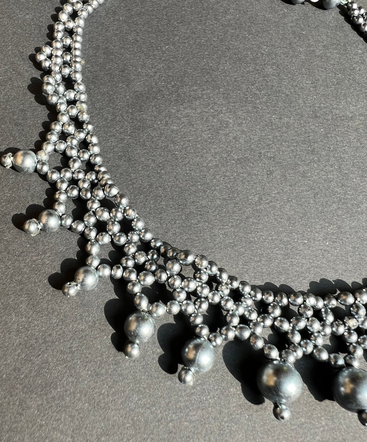 Vintge Beaded Choker Necklace (Tarnished clasp)