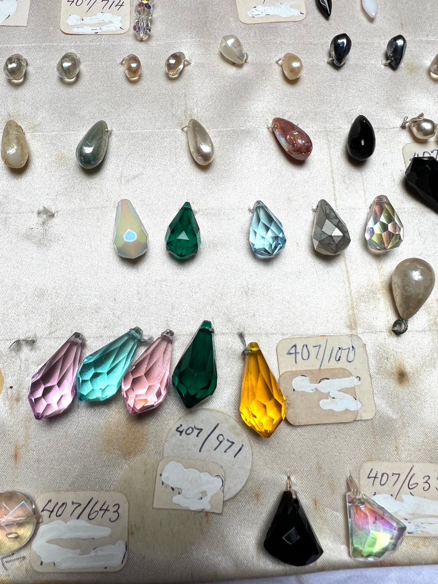 Vintage Sample Sheet of Unusual Glass Crystal and Plastic Beads (4)