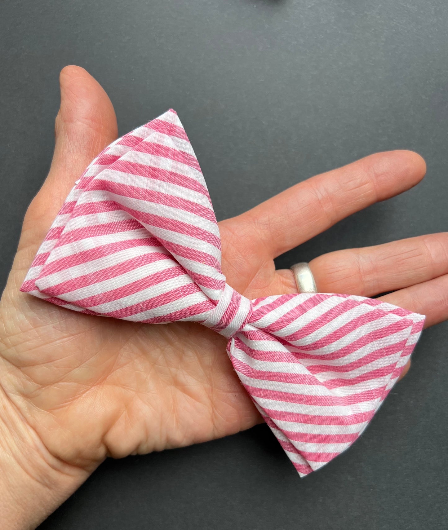 1960s Pink & White Stripes Oversized Hair Bow