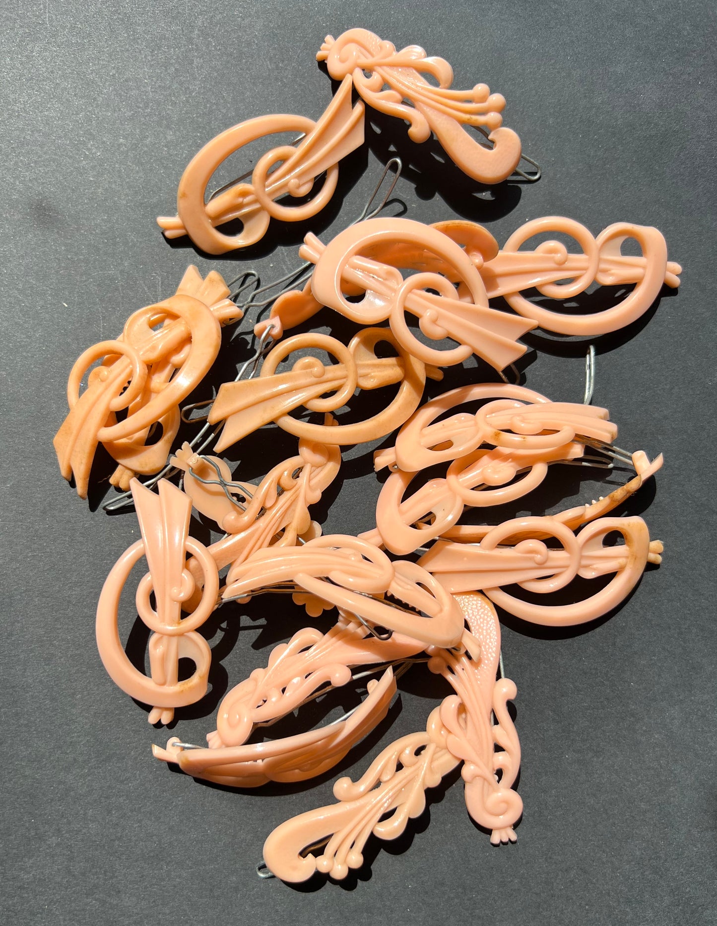 20 Vintage Crepe Pink Hair Clips (All Seconds)