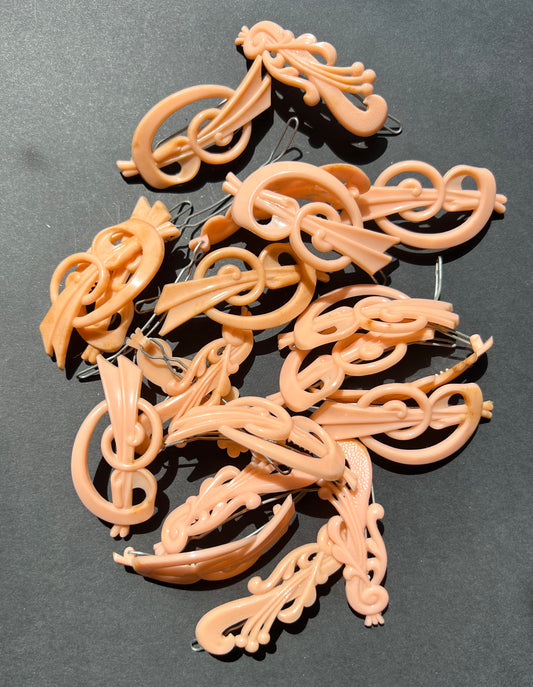 20 Vintage Crepe Pink Hair Clips (All Seconds)