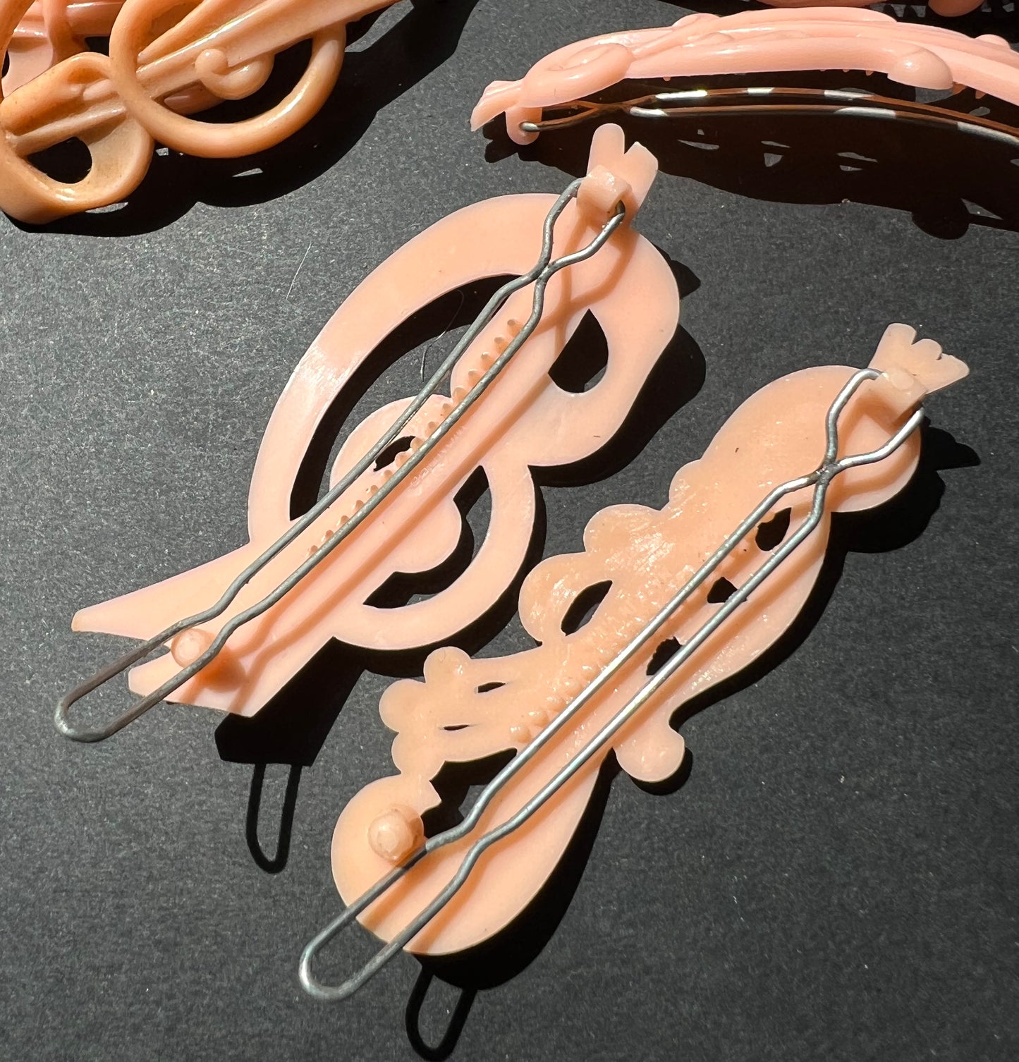 20 Vintage Crepe Pink Hair Clips (All Seconds)