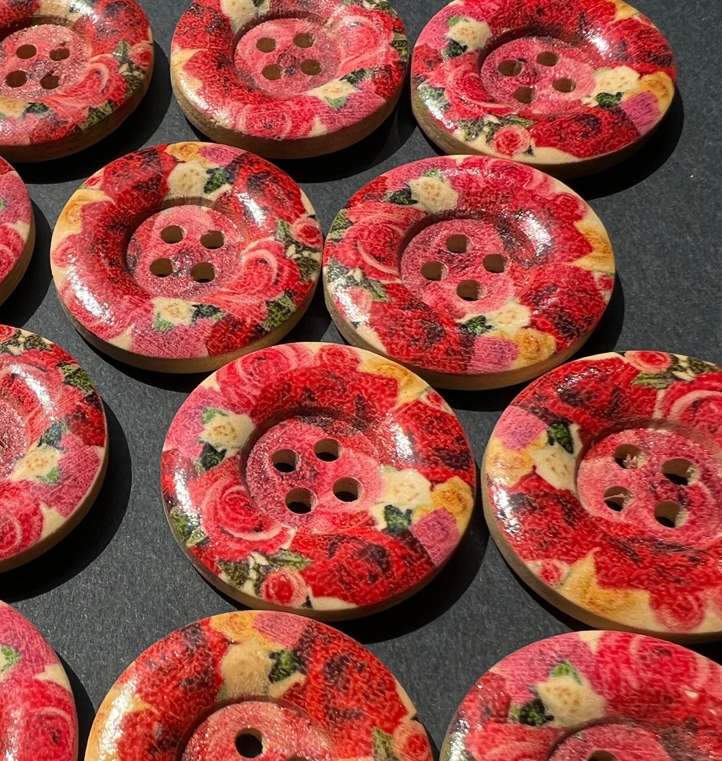 Job Lot of 14 Wooden Red Floral 2.5cm Buttons