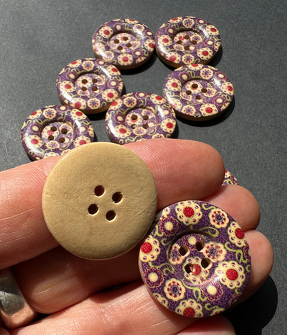 Job Lot of 12 Wooden Purple Floral 2.5cm Buttons
