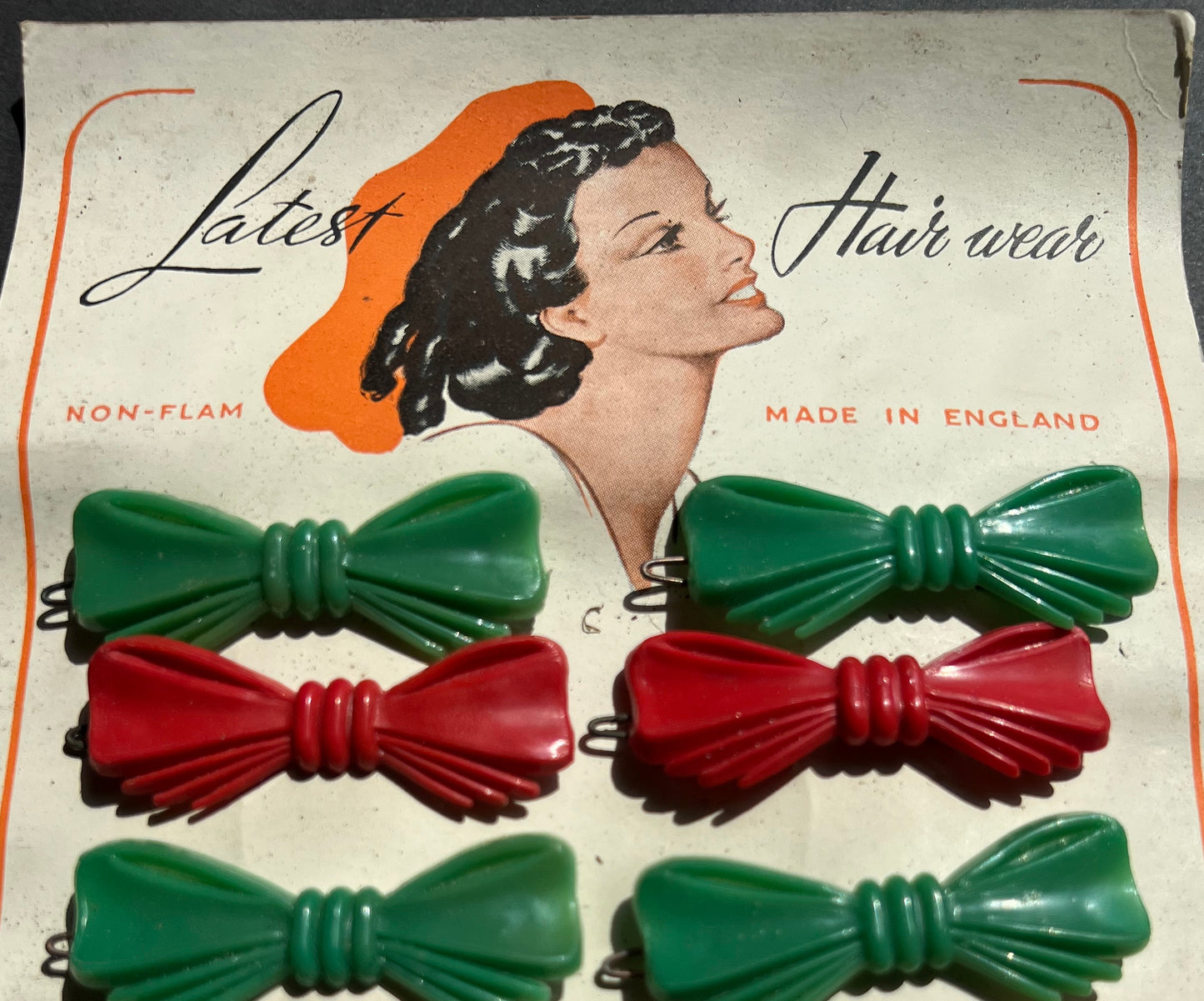 1940s Shop Display Card of LATEST HAIR WEAR Bow Hair Grips MADE IN ENGLAND